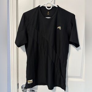 Tracksmith Men’s Medium Van Cortlandt Mesh Running Shirt